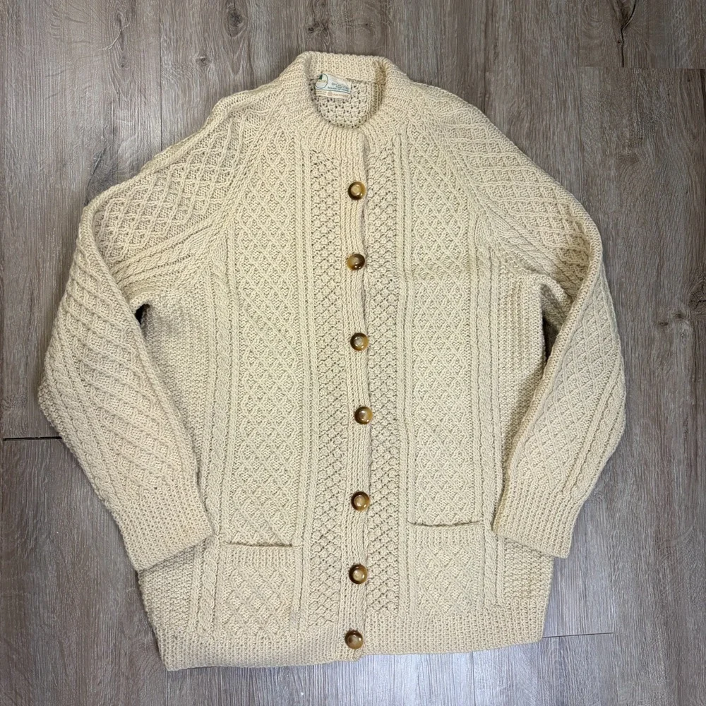 VTG Cardery 100% Wool Cable Knit Wool Cardigan Womens Medium Sweater Beige